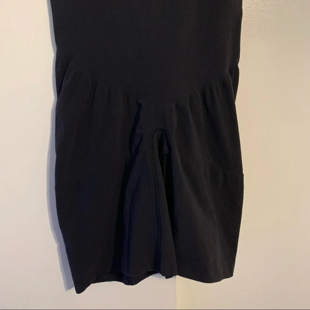Spanx 1X 3035 higher power short gusset high waisted bike shorts stretch black